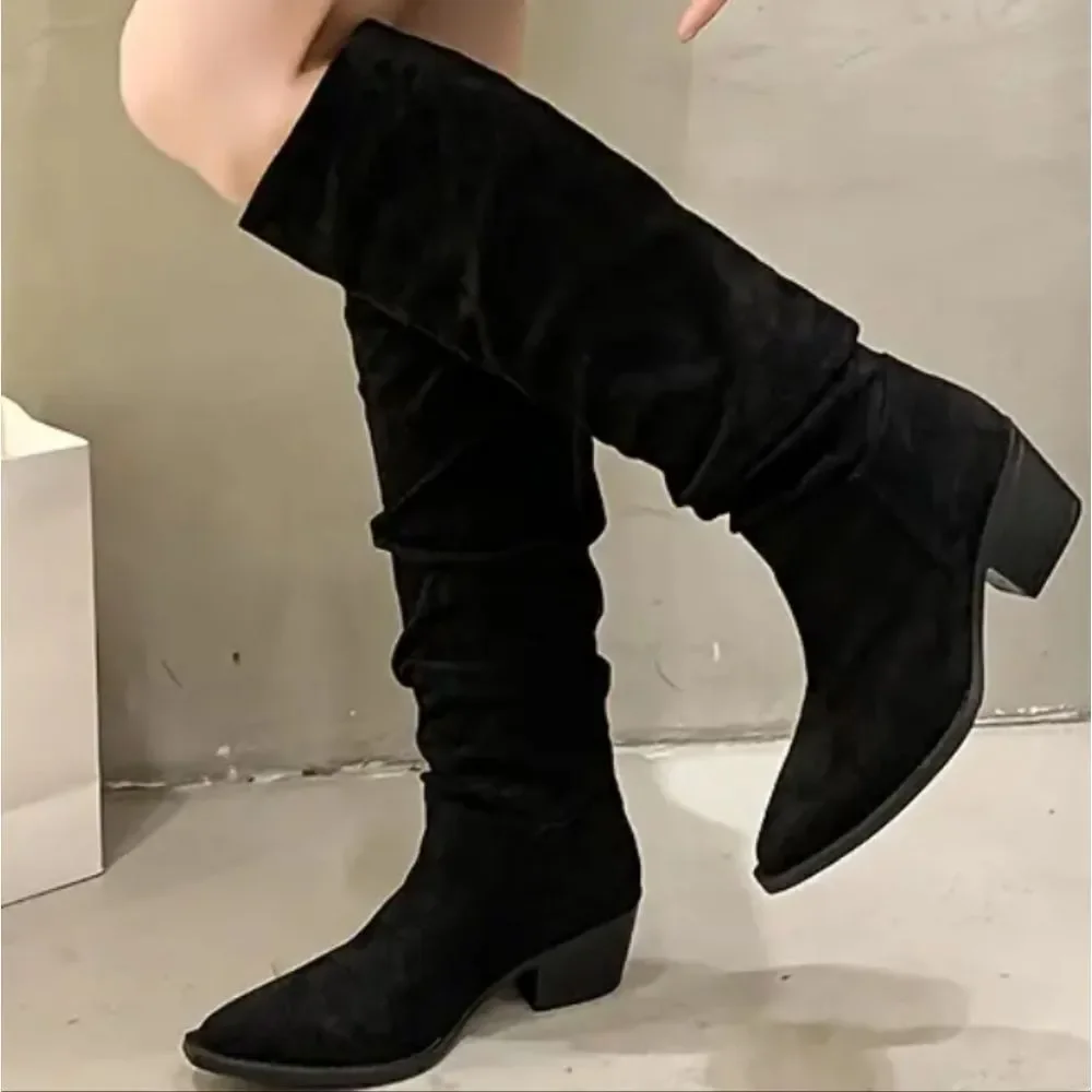 Ladies Black Chic knee high chunky heel boots